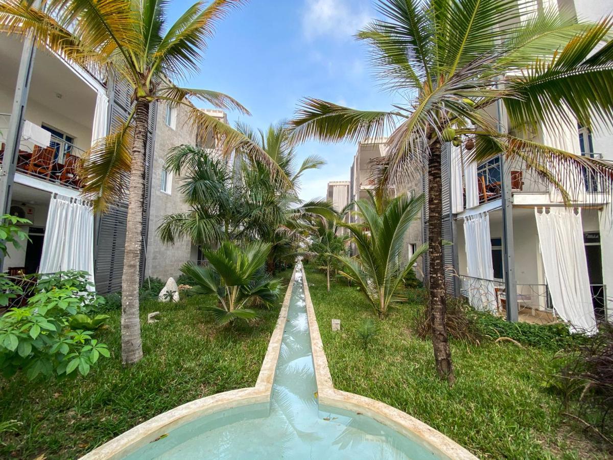 Aqua Resort Diani Beach Eksteriør billede